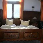 Romantik & Klaps Liebling Люббен