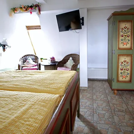 招待所 Romantik & Klaps Liebling 3*