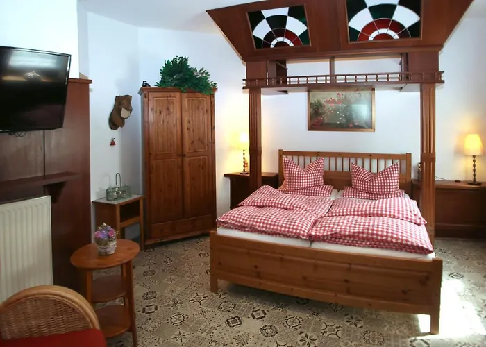 Romantik & Klaps Liebling 招待所 吕本