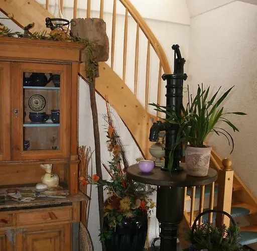 招待所 Romantik & Klaps Liebling 吕本